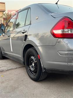 نیسان ڤێرسا